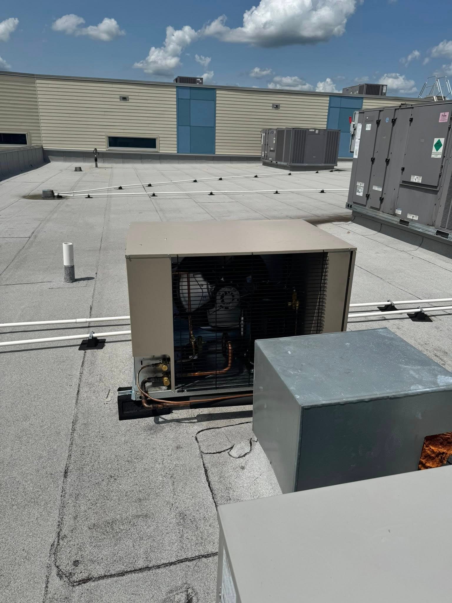 Commercial HVAC or refrigeration project photo
